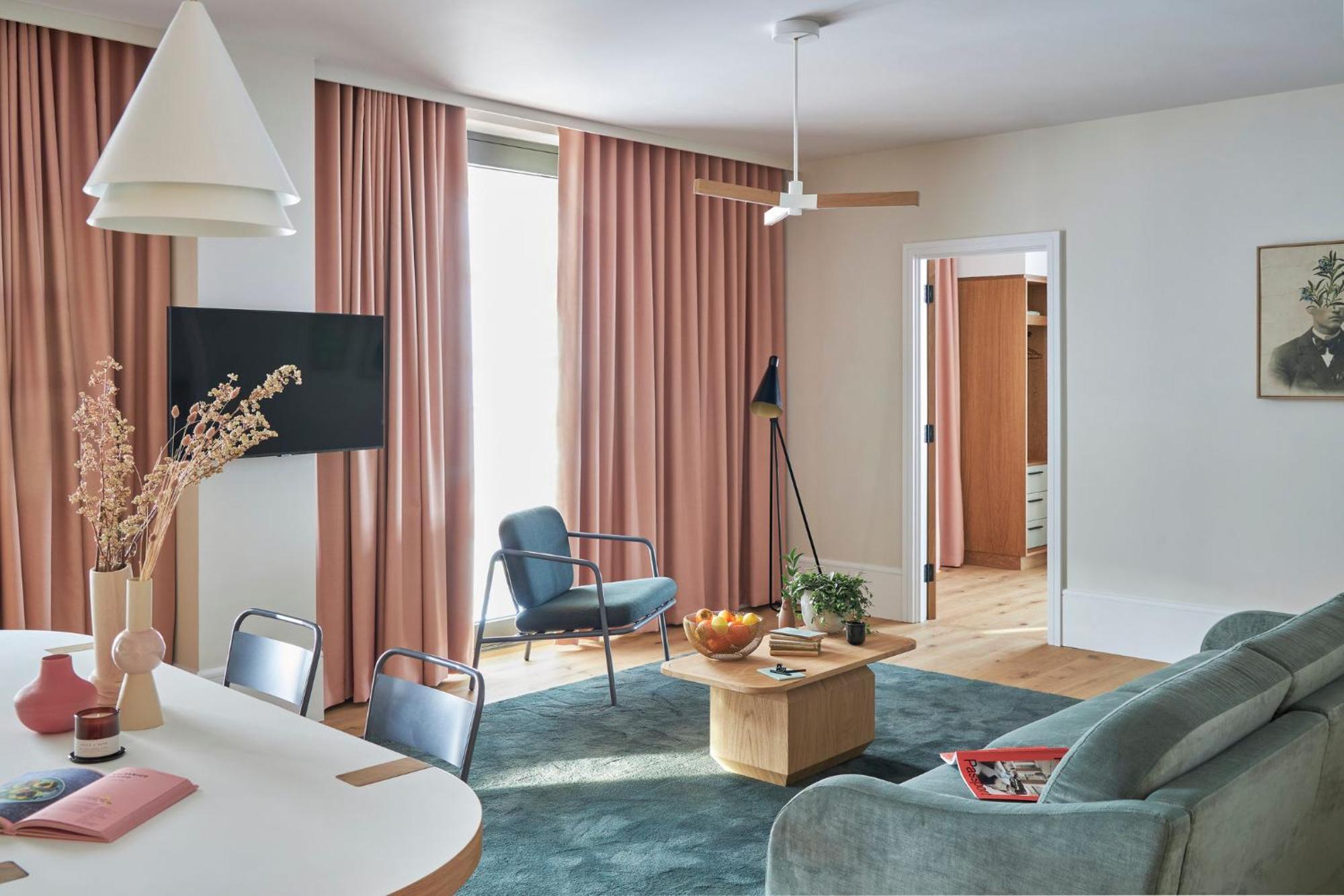 Turing Locke Hotell CBG Exteriör bild